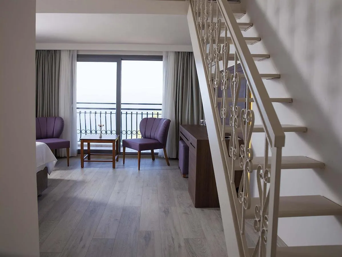 Palmera Hotel Kuşadası