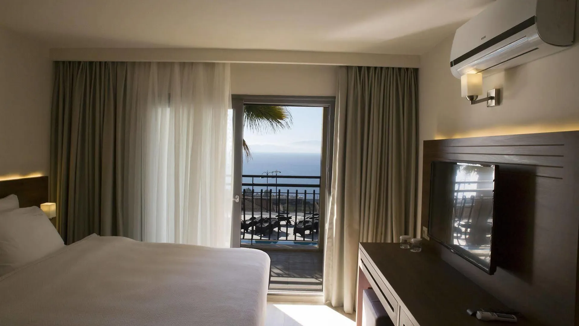 Palmera Hotel Kuşadası 3*,  Türkiye
