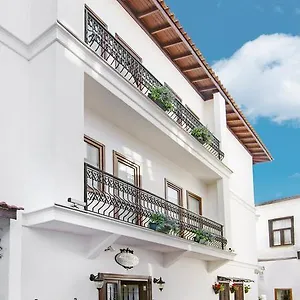 Aparthotel Maison Bahar Suites &